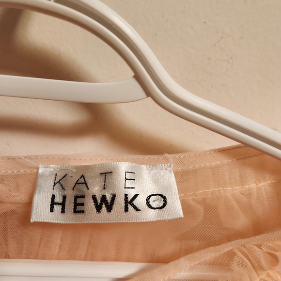 Elegant Pink Ruffled Blazer - Picture 5 of 5